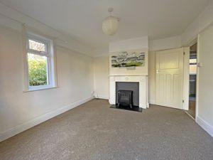 Photo 7- click for photo gallery